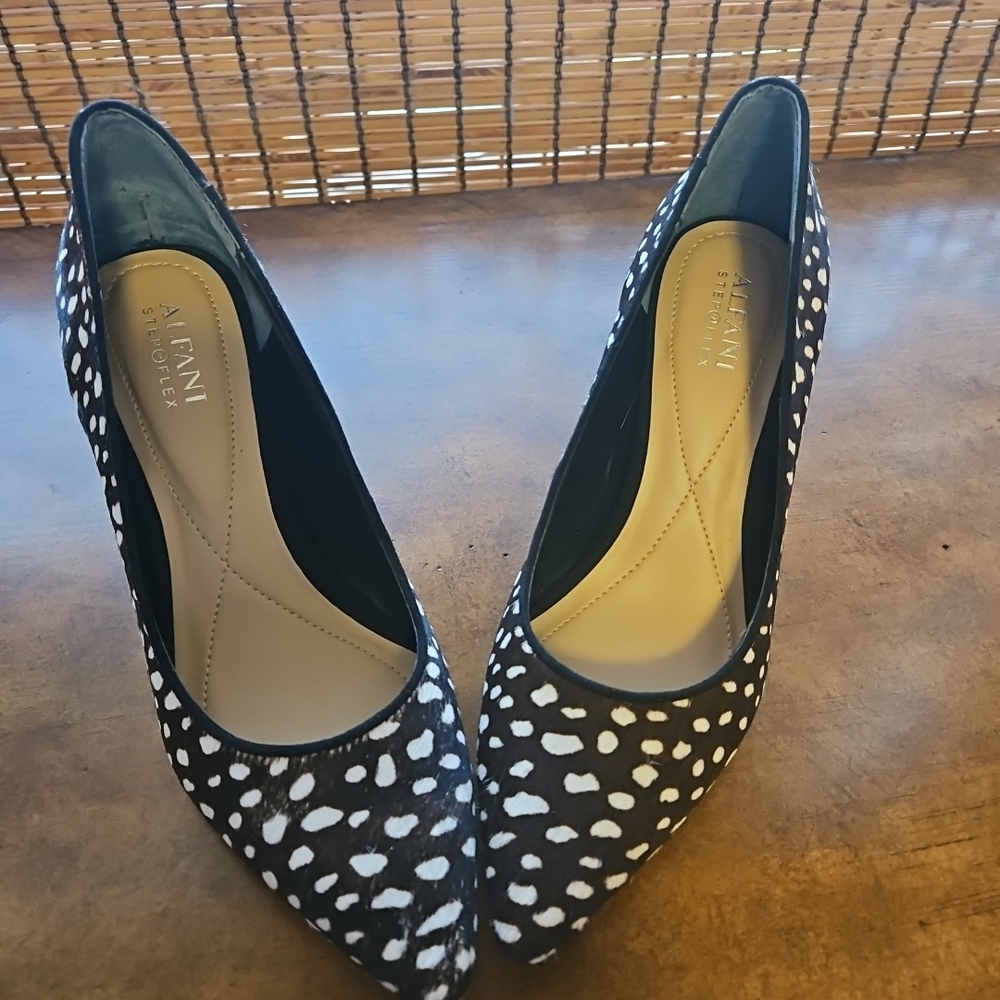 New Alfani Step Flex 7.5 Brown & White  Calf Skin Spotted 3in  Heels